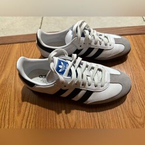Adidas Samba Women leather retro sneakers white black new* size 8.5 (men’s sz 7)